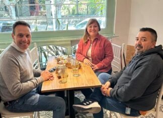 Guillermo Viñuales suma más peronismo a su armado en Lomas de Zamora