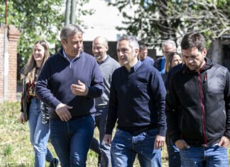 Larroque, Cascallares y Fabiani recorrieron un polo productivo y dialogaron con trabajadores
