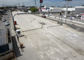Viaducto de Ruta 4: mientras avanza el túnel, colocan la señalización y revisten las paredes laterales