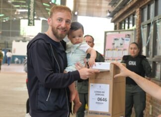 Federico Otermín votó en Banfield
