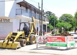 El Municipio avanza con la obra de la nueva red secundaria cloacal en Monte Grande Sur