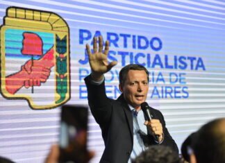 Fernando Gray pidió la renuncia de Máximo Kirchner y Alberto Fernández a las presidencias del PJ