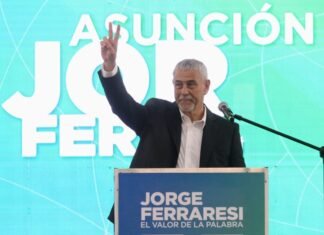 Jorge Ferraresi asumió su cuarto mandato al frente del municipio de Avellaneda