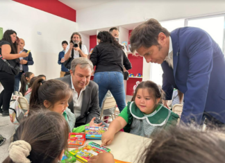 Brown: Kicillof, Cascallares y Fabiani inauguraron un nuevo jardín de infantes