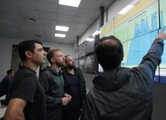 Otermín supervisó las tareas de asistencia a los vecinos afectados por el temporal