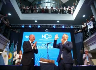 Cascallares asumió en Almirante Brown y aseguró que “para nosotros el Estado es transformarle la vida a nuestros vecinos”