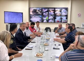 Con el foco puesto en la producción y el comercio, Cascallares se juntó con supermercadistas y mayoristas