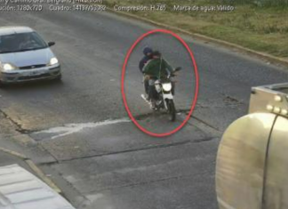 Lanús: un detenido de 17 años por matar por la espalda a un joven para robarle la moto
