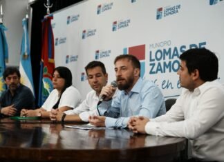 Otermín participó de una capacitación comercial a emprendedores de Lomas