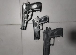 Avellaneda: era buscado por un asesinato y circulaba con replicas de armas de fuego