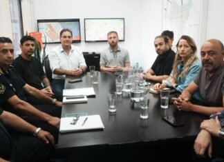 Otermín recibió en Lomas al ministro de seguridad de la Provincia