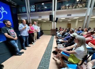 Cascallares entregó certificados de capacitación a emprendedoras y emprendedores brownianos