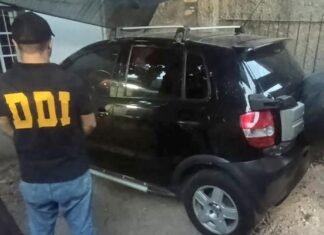 Por un crimen en Lanús: un auto robado, las cámaras, su calva y un tatuaje fueron las claves para detener a un excomisario retirado