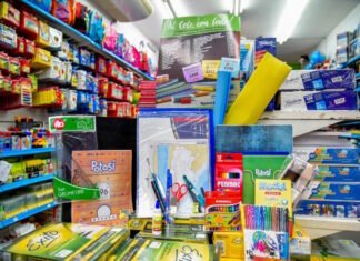 Según la Defensoría bonaerense, la canasta escolar cuesta un 450% más que el año pasado