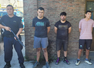 Detuvieron a tres ladrones que habían entrado a robar una casa en Ezeiza y fueron perseguidos hasta San Justo