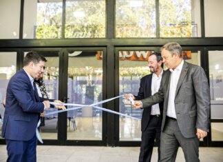 Histórico: inauguraron el primer edificio de aulas de la Universidad Nacional Guillermo Brown