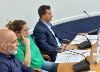 Caliente Concejo de Lomas: Fernando Iantorno pidió algún tipo de sanción para Juan Francisco Navarro