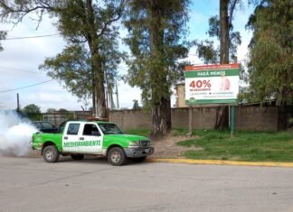 Trabajos de fumigación en Monte Grande