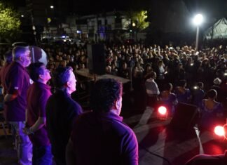 Fernando Gray participó de la vigilia por el aniversario de la Guerra de Malvinas