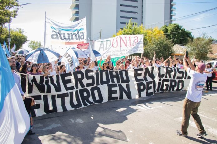 marcha_defensa_unla2