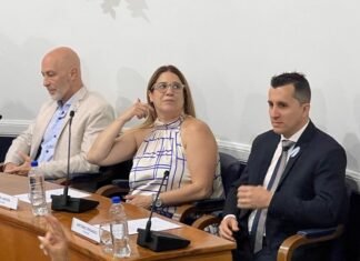 Andrea Martin le bajó los decibeles a la interna de LLA en Lomas de Zamora