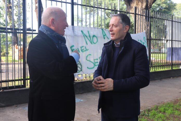 76ed7ba2-8cb6-639a-a121-bccf58174cd5