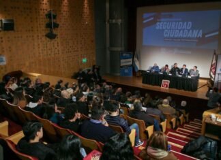 Con la presencia del ministro Javier Alonso, se desarrolló en la UNLa el 1° Taller preparatorio del Seminario provincial de Seguridad Ciudadana