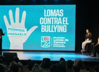 Federico Otermín y Wado de Pedro presentaron el programa “Lomas contra el Bullying”