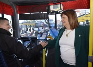 Bullrich y Mogetta analizaron la situación del transporte frente al paro: «El país necesita que trabajemos»