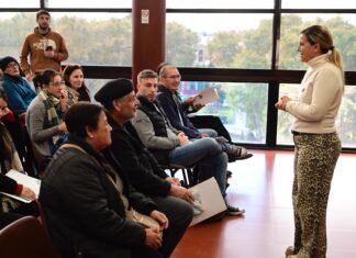 El Municipio entregó 30 actas de Bien de Familia a vecinas y vecinos del distrito