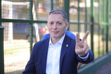 _uKQKqwNi_360x240__1