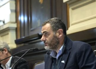 Adrián Urreli categórico: “No especulamos, somos del PRO y no los vamos a cambiar por una cuestión electoral”