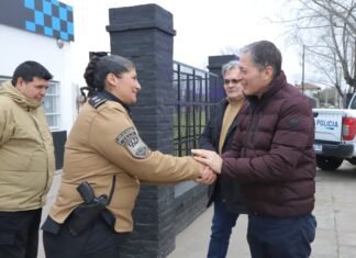 Fernando Gray recorrió la sede de la FBA, la nueva fuerza especial de seguridad que patrulla los barrios del distrito