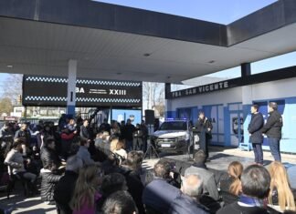 Kicillof inauguró las nuevas instalaciones de la Fuerza Barrial de Aproximación en San Vicente