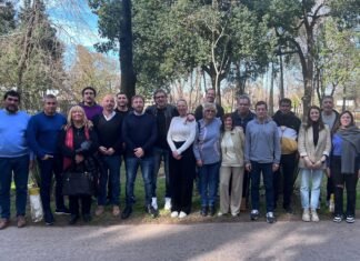 Otermín se reunió con el bloque de concejales de Unión por la Patria de Lomas