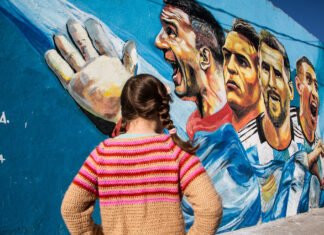 El Municipio homenajeó a los Bicampeones de América con un mural en Longchamps
