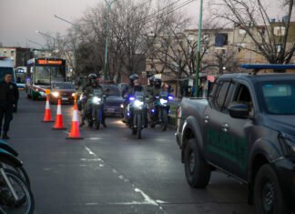 Masivo operativo preventivo de saturación policial en Almirante Brown
