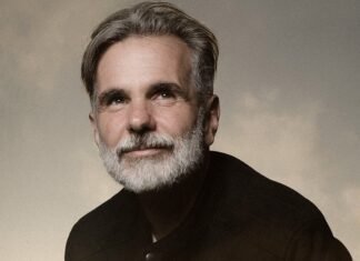 Jorge Araujo palpita su presentación en Expo Luthiers de la UNLa: “Van a ver al artista pospandemia”