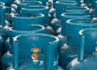 El Municipio de Esteban Echeverría acerca garrafas a precios accesibles a los barrios del distrito