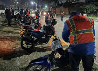 Operativo de saturación policial en Glew: secuestran 17 motos apuntando a las que llevan dos ocupantes