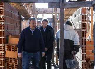 Almirante Brown: Katopodis y Cascallares recorrieron obras viales y sanitarias