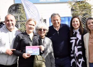 Cascallares entregó Pases de Transporte Multimodal a vecinos con discapacidad