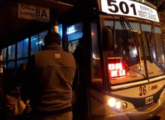 A raíz de un violento intento de robo en el Cruce Lomas, paro de colectivos del Expreso Monte Grande en reclamo por mayor seguridad