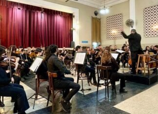 Nuevo concierto gratuito de la Orquesta de la UNLa en el Centro Comercial e Industrial de Lanús