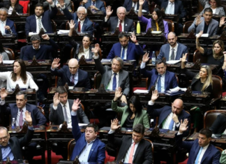 Con una mano del PRO y radicales: el oficialismo ratificó el veto presidencial al aumento de las jubilaciones