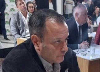 Roberto Leonis no duda: “Será una de las internas más decisivas de las últimas décadas para el radicalismo”