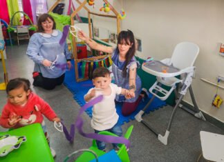 Berazategui: salas maternales permiten a estudiantes terminar sus estudios secundarios