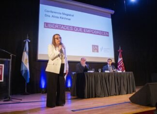 Alicia Kirchner recibió el título de Doctora Honoris Causa en la UNLa
