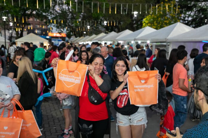 BERAZATEGUI SE PREPARA PARA CELEBRAR SUS 64 AÑOS (5)
