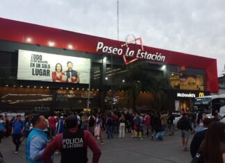 Más de 100 allanamientos y mercadería incautada en megaoperativo en el Paseo de Compras de la estación Constitución